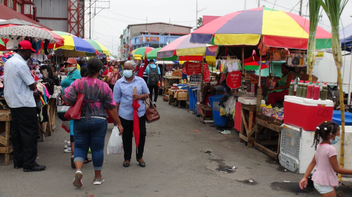 ‘We prefer to take the risks than starve’ Market vendors